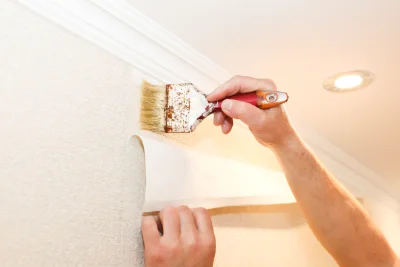 Pose de papier peint à Fleys — revêtements muraux et toiles de verre